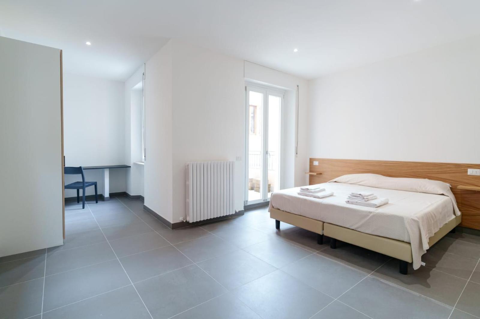 Camere Cavour 马切拉塔 外观 照片