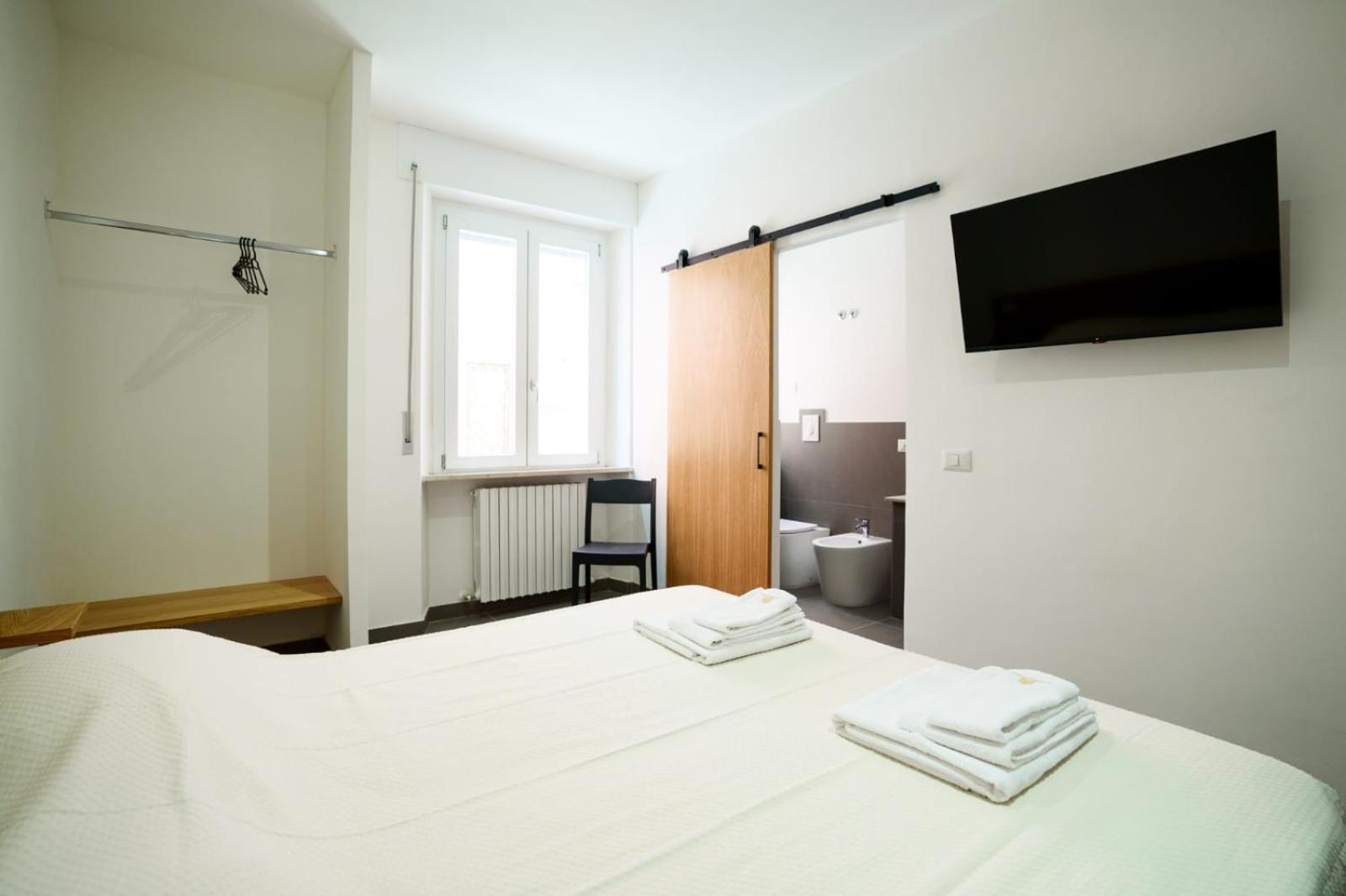 Camere Cavour 马切拉塔 外观 照片
