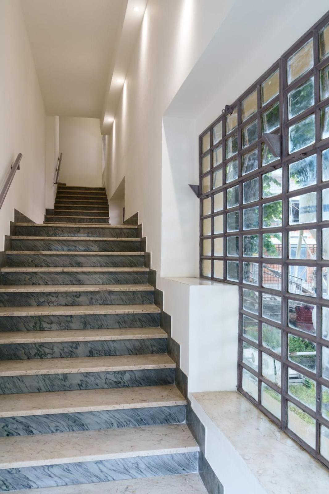 Camere Cavour 马切拉塔 外观 照片